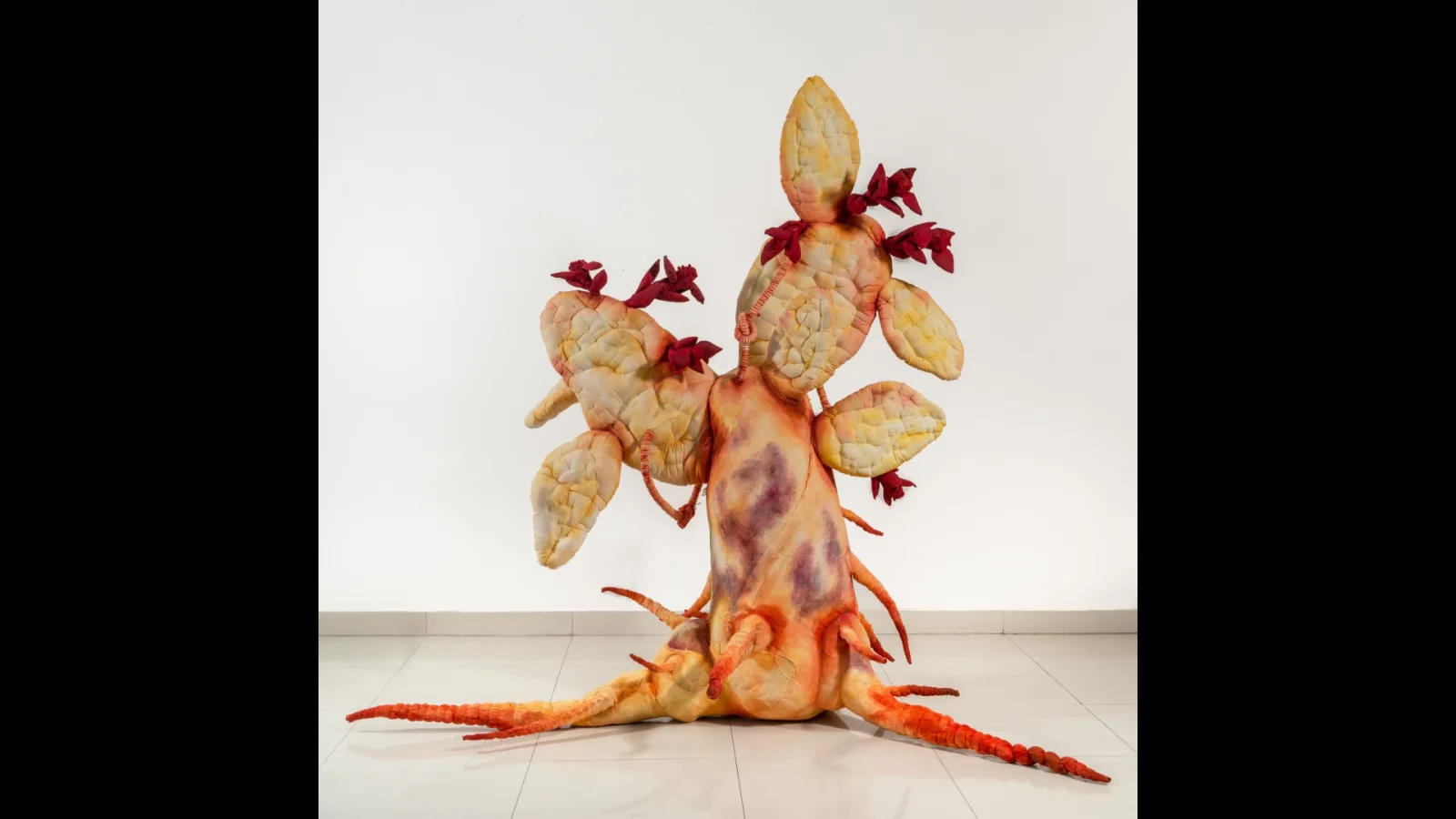 Parisa Taghipour — gallery 21